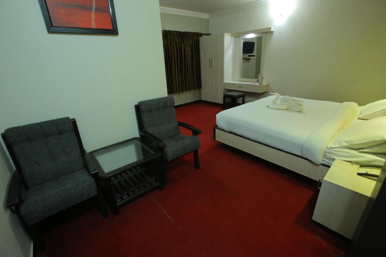 Hotel City Palace Ooty Dış mekan fotoğraf